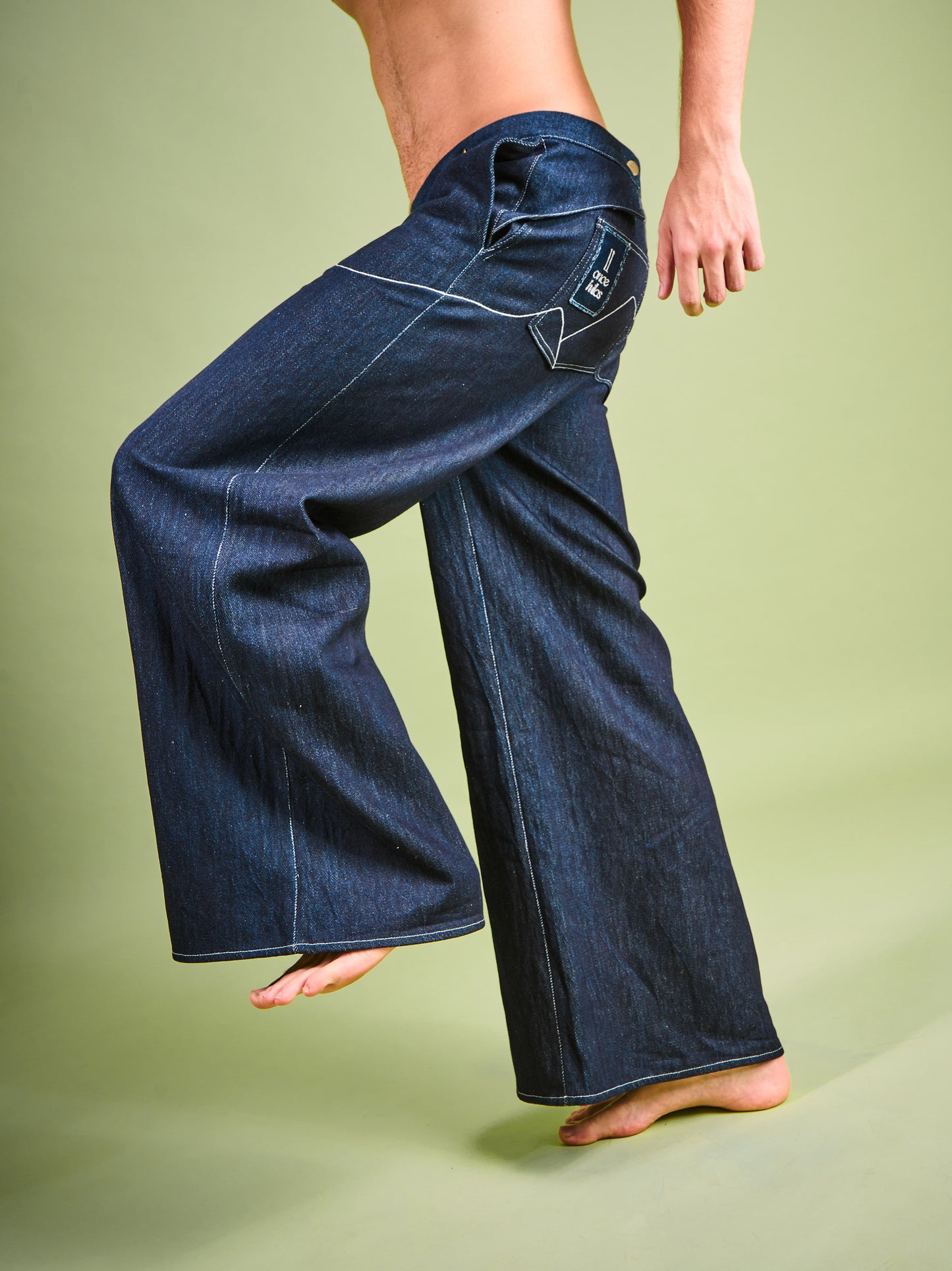Jean Amplio en Denim Algodón